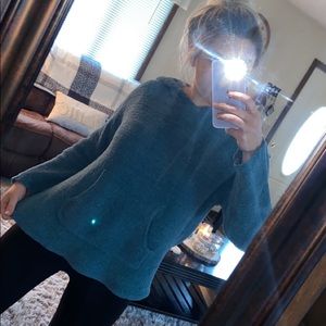 Thin knitted sweatshirt hoodie